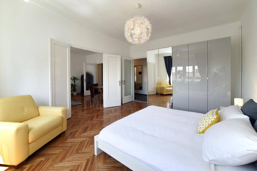 Apartment Sunny Zagreb Ngoại thất bức ảnh